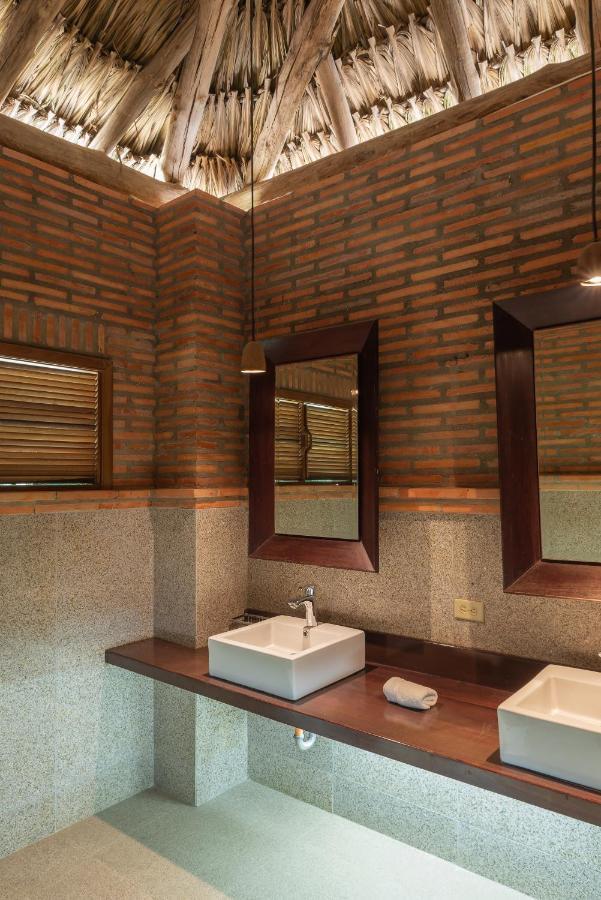 Castillete Hotel & Beach Club Т'єрра-Бомба Екстер'єр фото