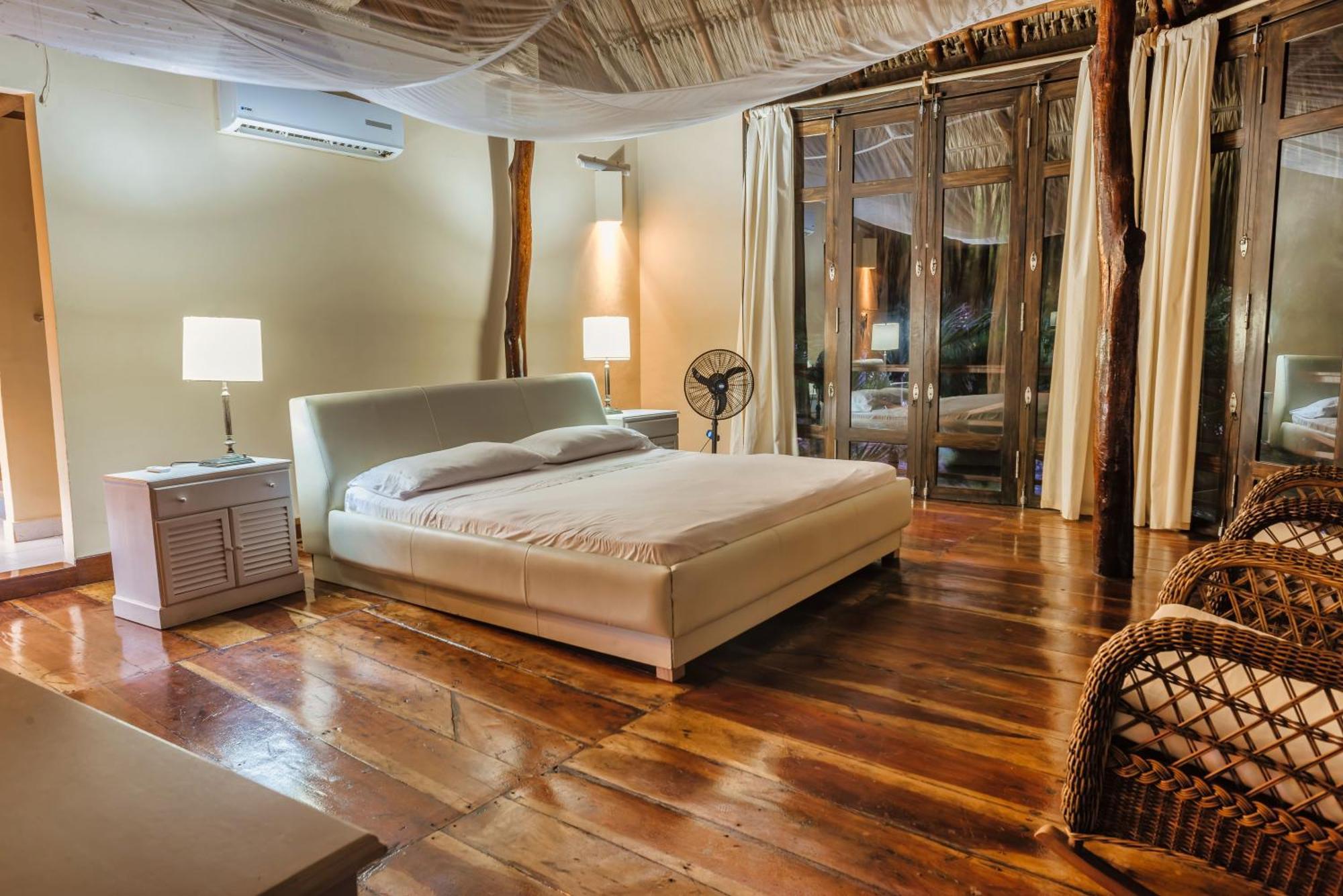 Castillete Hotel & Beach Club Т'єрра-Бомба Екстер'єр фото